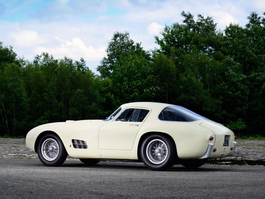  Ferrari 410 Berlinetta Speciale 1955 года  (фото 8 из 47)